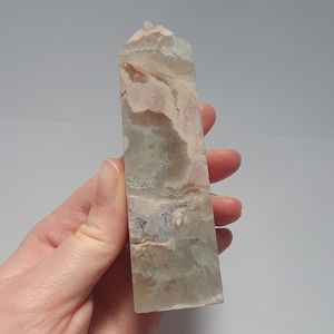 Green Quartz x Flower Agate Tower